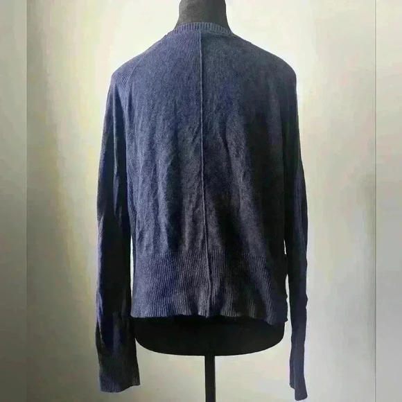 SO Cropped Blue Cardigan - Picture 3 of 5